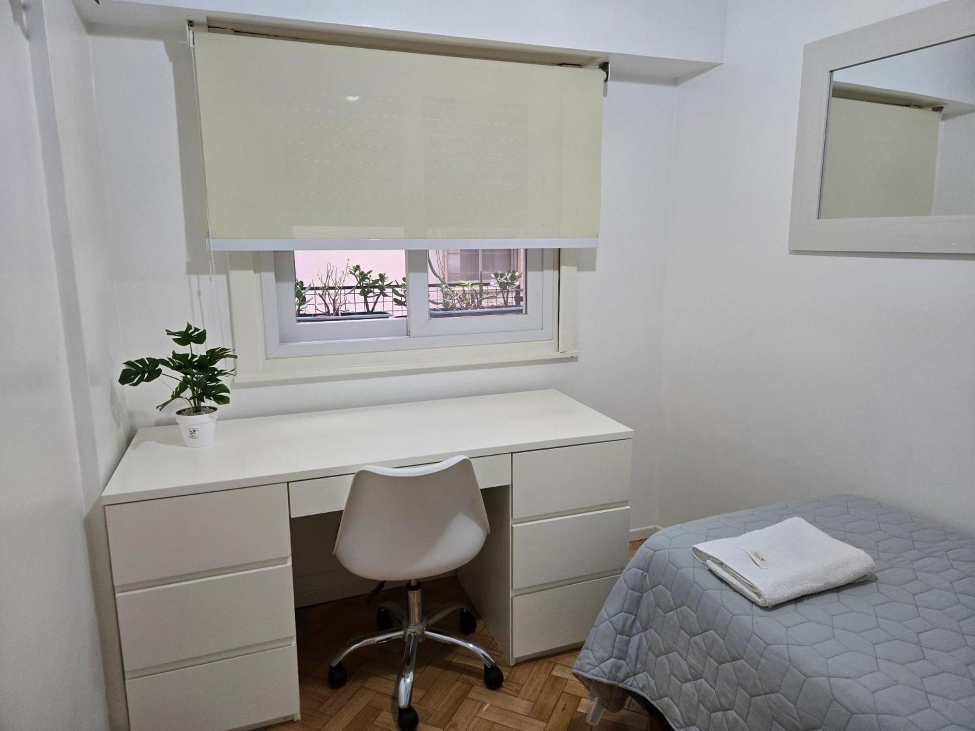 Tranquilo Y Comodo Departamento 5 En Alto Palermo! *